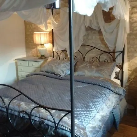 Le Coin Trouve Couette-café Maine-de-Boixe