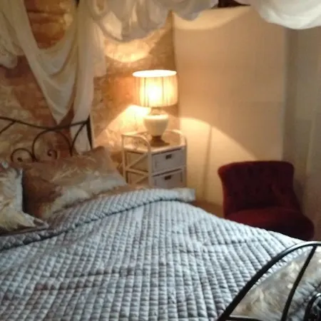 Le Coin Trouve Couette-café *