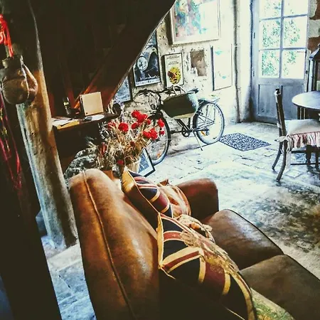 Le Coin Trouve Couette-café Maine-de-Boixe